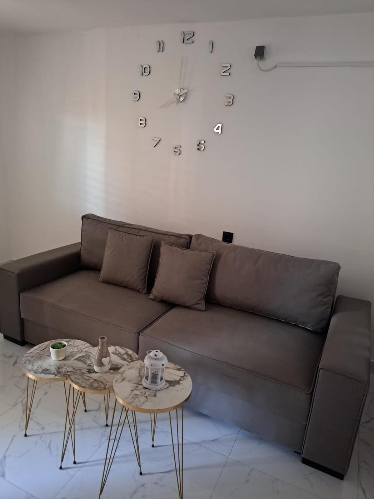 Apartmani Ana Tribalj Zewnętrze zdjęcie