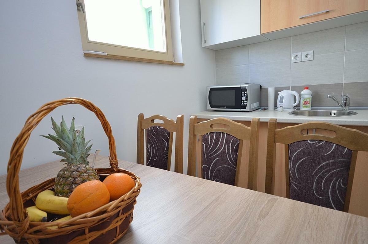 Apartmani Ana Tribalj Zewnętrze zdjęcie