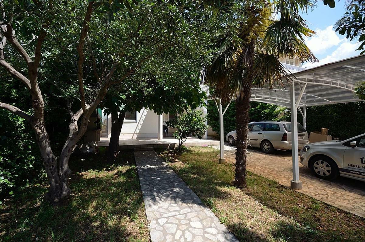 Apartmani Ana Tribalj Zewnętrze zdjęcie